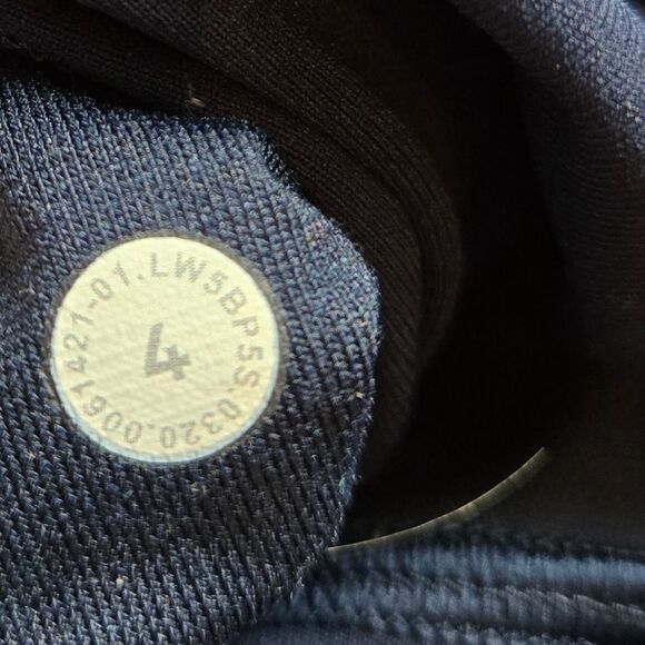 Lululemon Wunder Under High-Rise Short 9" - Navy - Picture 7 of 7